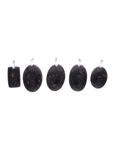 Pendentif nuumite A