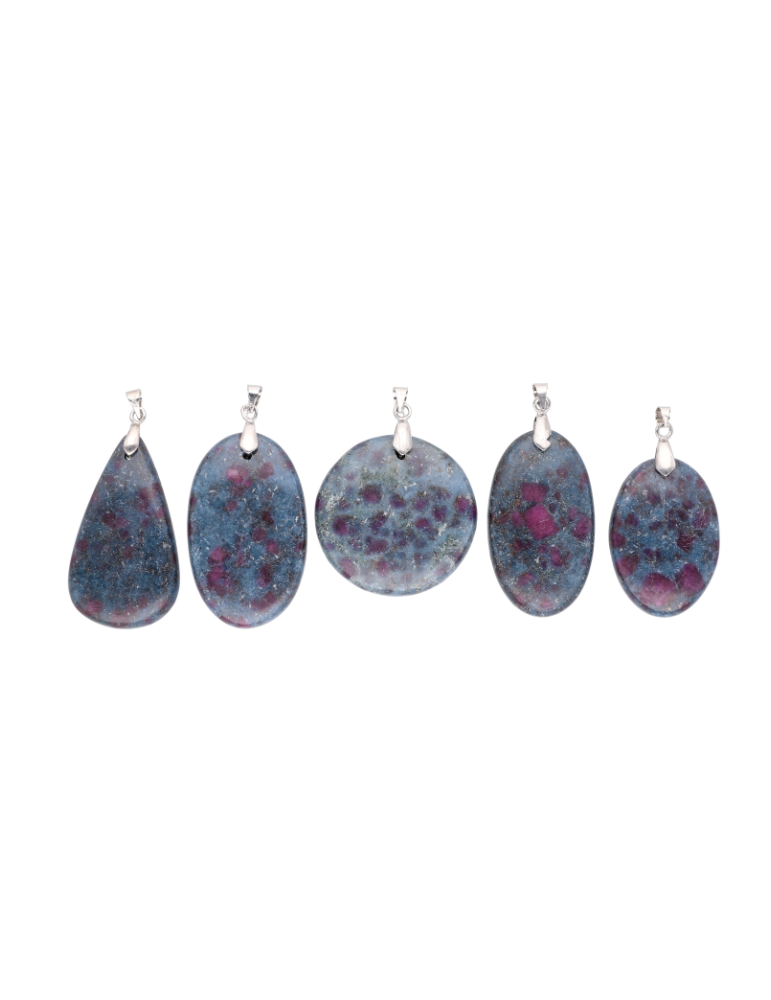 Ruby pendant on cyanite A