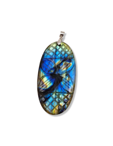 Pendentif Labradorite gravé